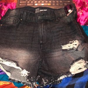 black jean shorts